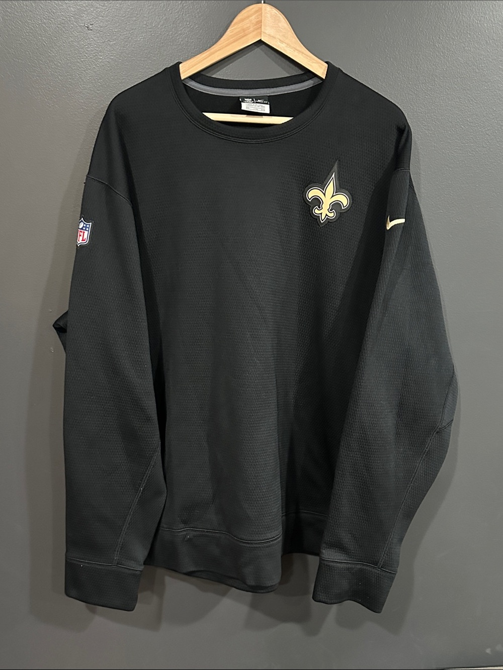 Nike New Orleans Saints Black Crewneck Sweatshirt with Gold Fleur-de-lis
